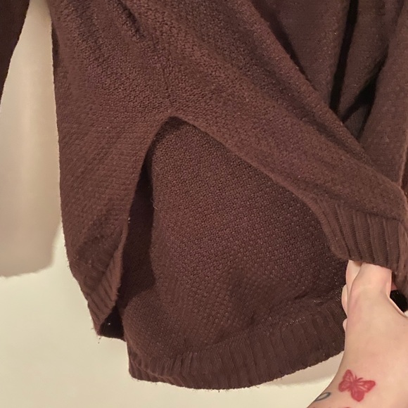 Rue21 Sweater with Slits - Picture 2 of 2